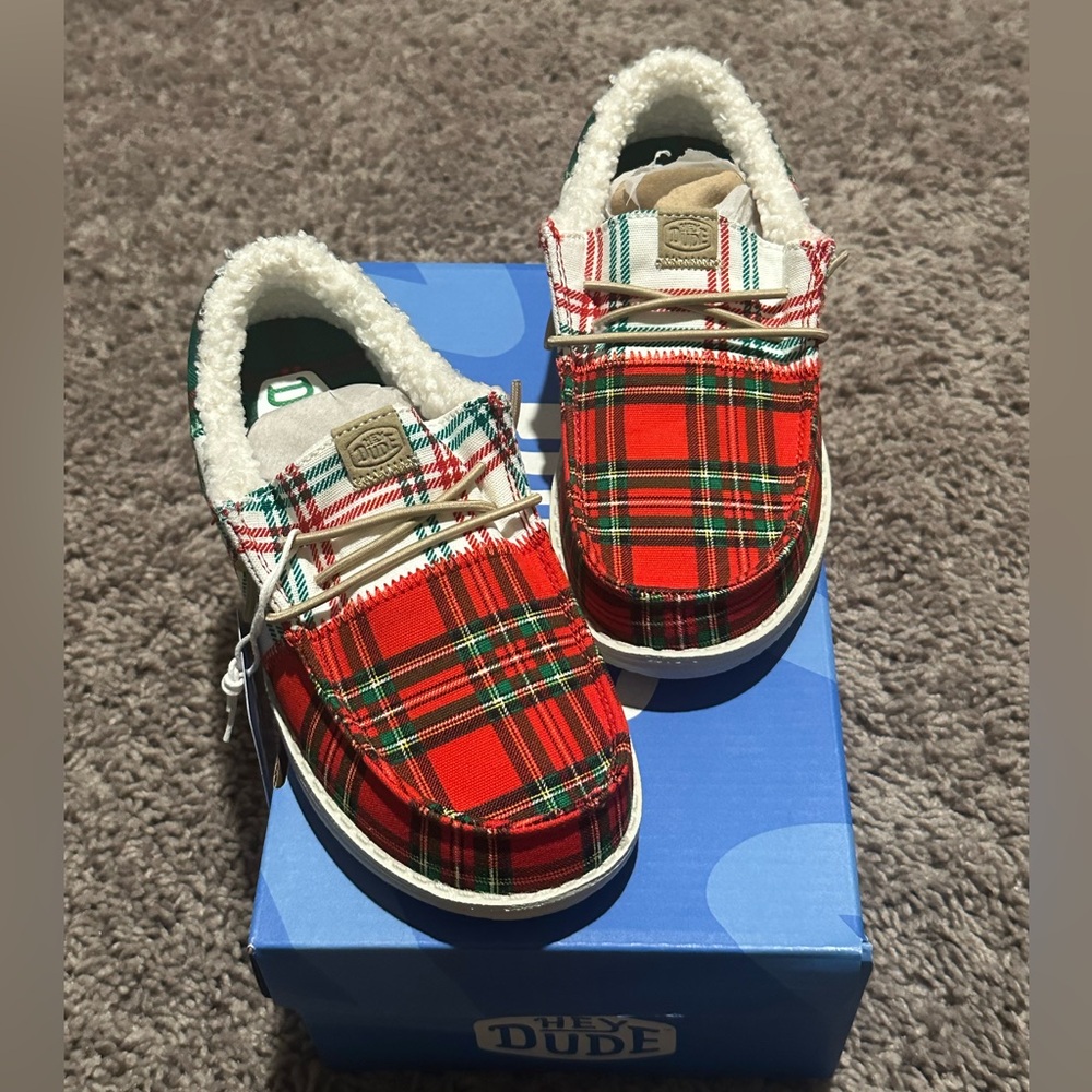 HEYDUDE Wally Plaid Slip-On - Kids' Tri Tartan Plaid Shoes Sz C13